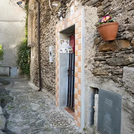 La Casa Della Cindy * Dervio